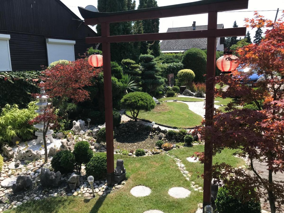 Nyaraló Japánkerttel - Apartment with Japanese Garden Balatonmariafurdo Exterior foto
