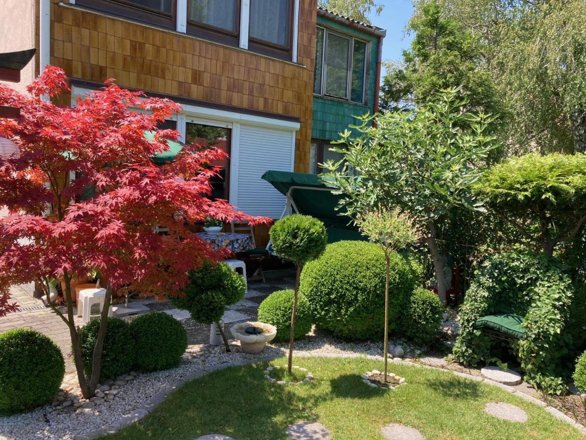 Nyaraló Japánkerttel - Apartment with Japanese Garden Balatonmariafurdo Exterior foto